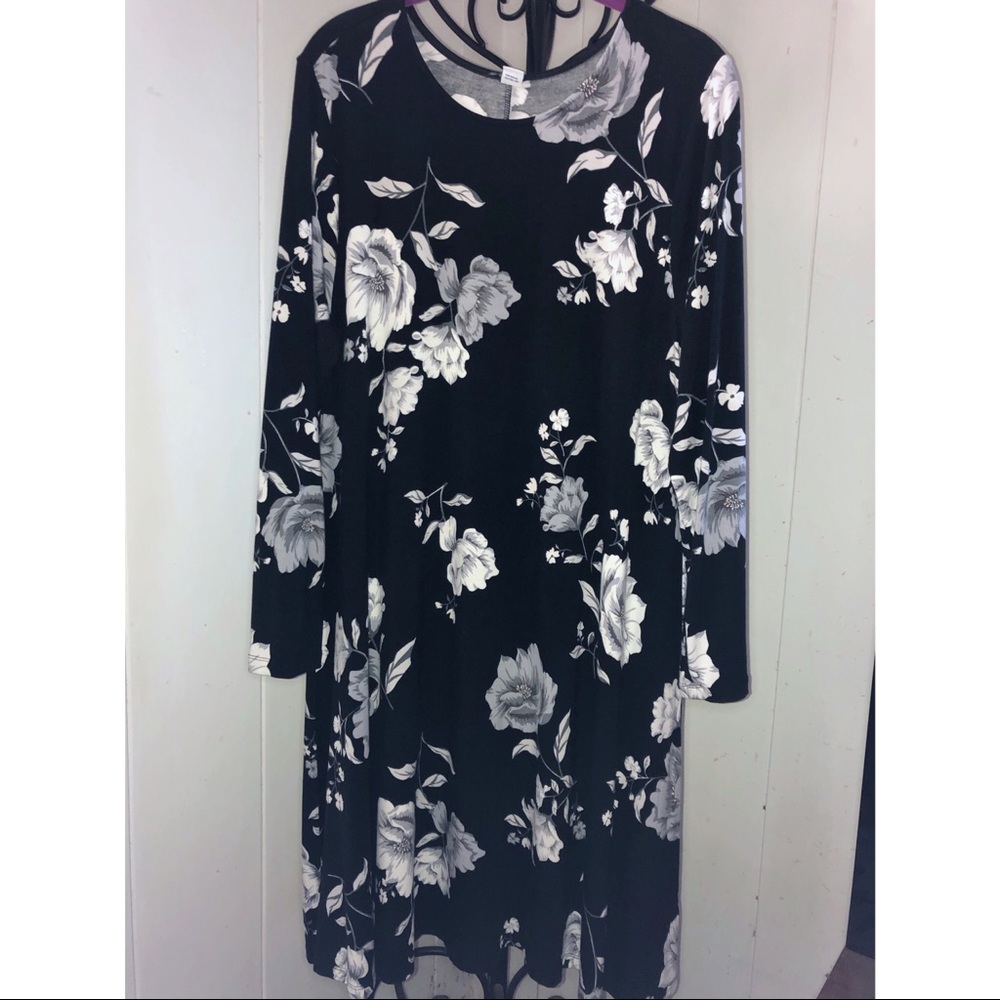 Floral Long Sleeve Swing Dress